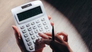 パーソナルジムは高い?料金の中身を分解して正直に答えます